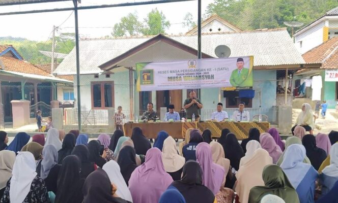 
					Di Perbatasan Jabar, Musa Sebut Jalan Poros Desa dan Pemekaran Wilayah Menjadi Prioritas