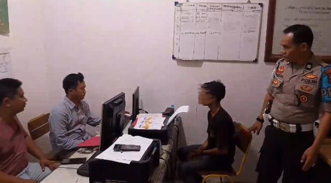 
					Modus COD, Remaja Ini Diamankan Polsek Cadasari Pandeglang