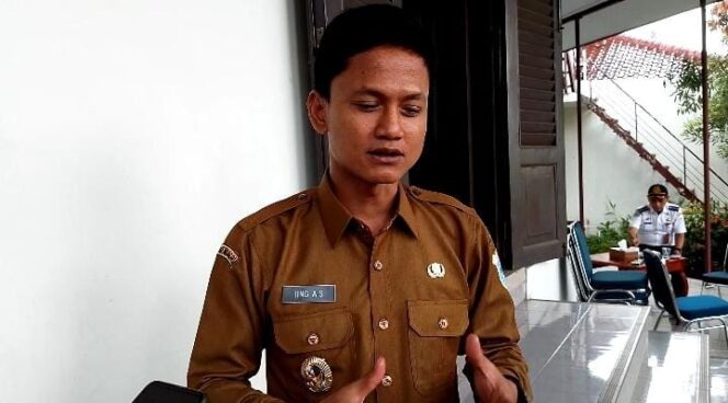 
					Ini Program Seratus Hari Kerja Bupati dan Wakil Bupati Pandeglang