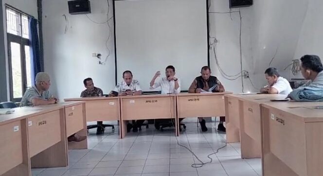 
					CV Arga Pratama Mendesak Dishub Pandeglang dan APH Tertibkan Parkir Liar