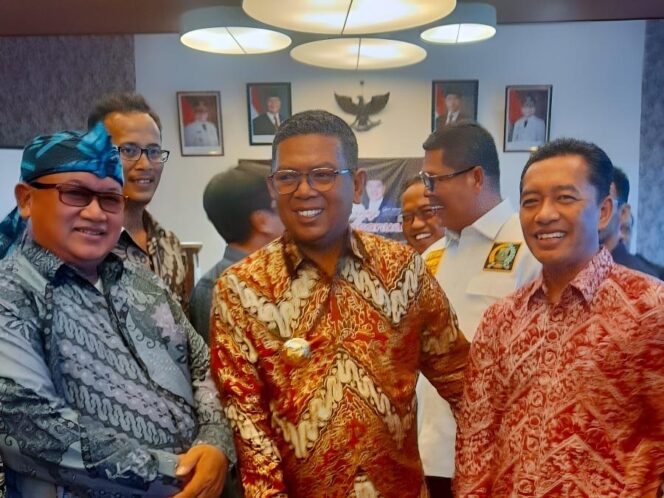 
					Negeri Disanksi Pemerintah, Swasta Dicopot Yayasan