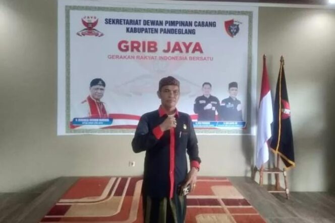
					Ketua DPC Grib Jaya Pandeglang Dukung Penertiban Atribut Ormas