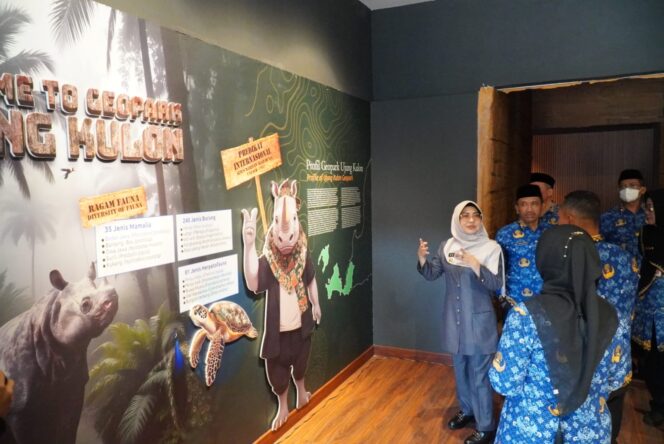 
					Bupati Pandeglang Minta Keberadaan Geopark Ujung Kulon Dongkrak Pendapatan Daerah