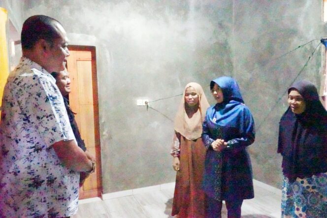 
					Bupati Pandeglang Tinjau Program BSPS di Kecamatan Pulosari