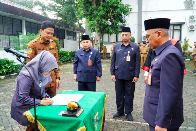 
					Kepala DPUPR Resmi Dikukuhkan Jadi Pj Sekda Pandeglang
