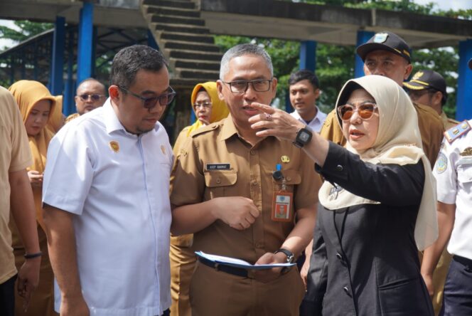 
					Terminal Kadubanen Pandeglang Segera Menjadi Tipe A