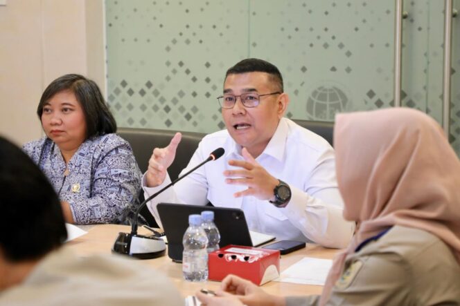 
					Wamen ATR/BPN Dorong Penyelesaian Konflik Agraria berbasis HAM