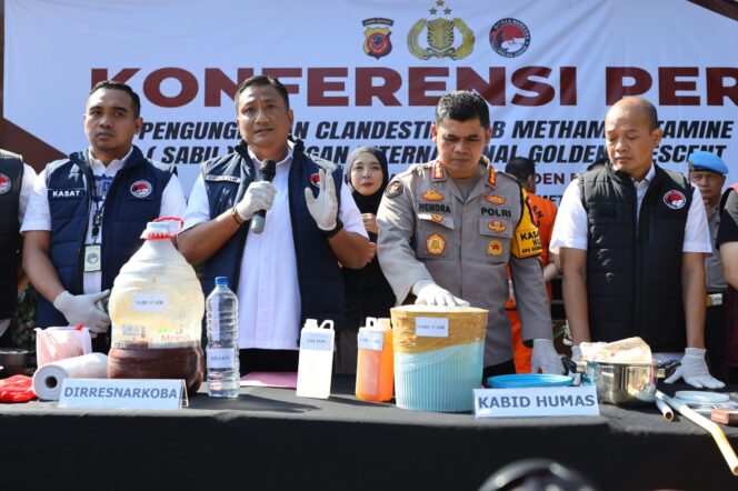 
					Pembuat Sabu Jaringan Internasional di Jakarta Dibekuk Polisi