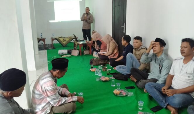 
					Enam Kelompok Tani di Desa Giripawana Ikuti Penyuluhan Peningkatan Produksi Pangan