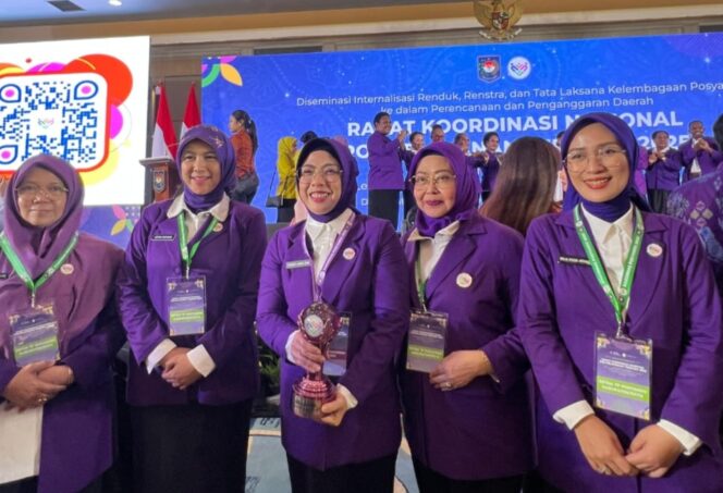 
					Provinsi Banten Raih Juara Harapan III Lomba Tim Pembina Posyandu Tingkat Nasional