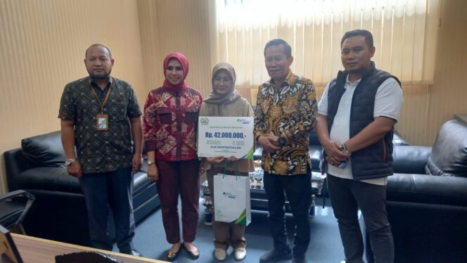 
					Berikan Perlindungan Sosial, DPRD Kota Serang bersama BPJS Ketenagakerjaan Salurkan Dana Kematian